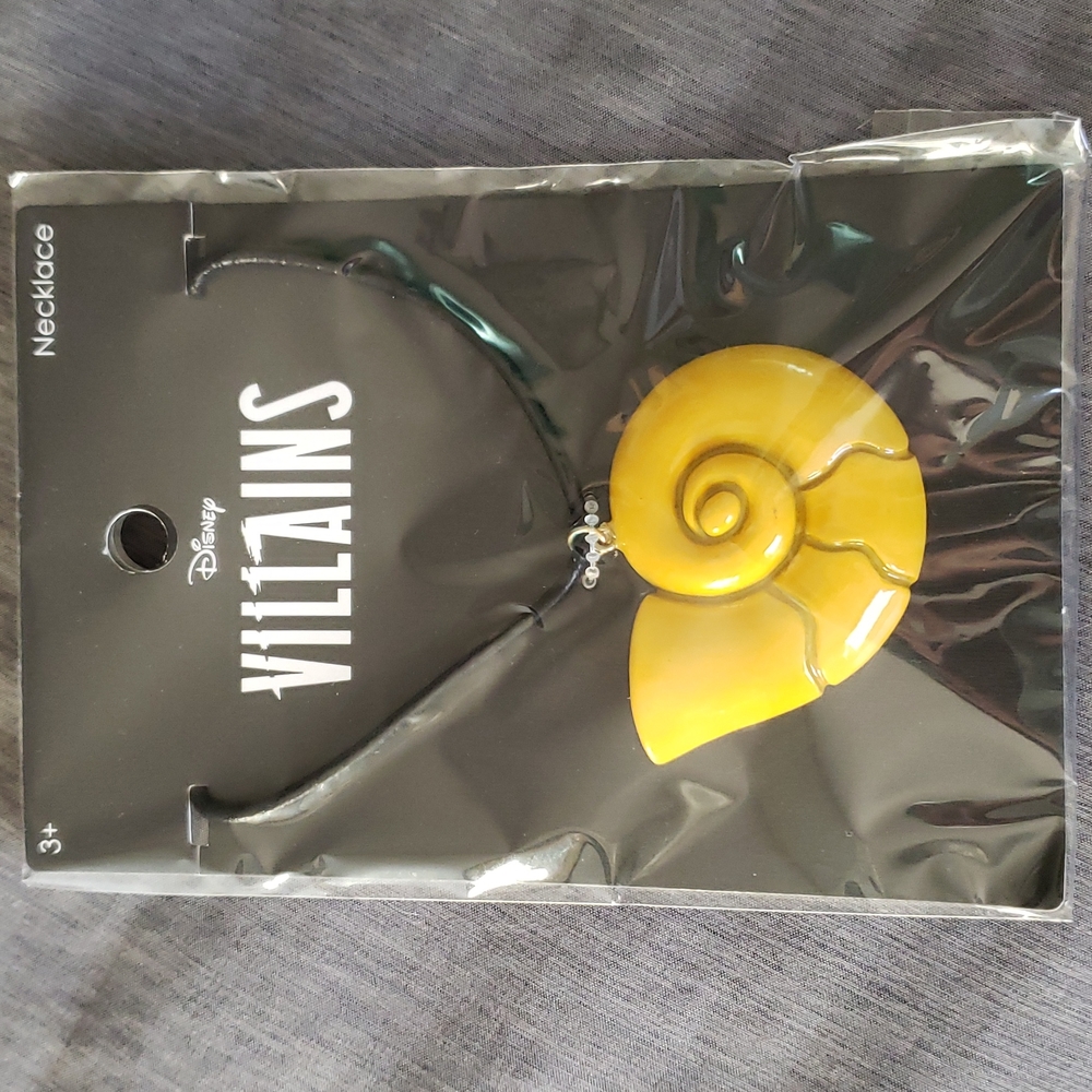 Disney Ursula necklace
